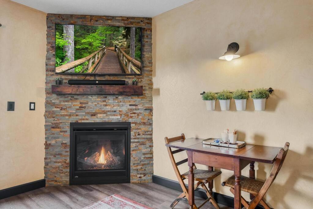 The Rustic - Main Street In Apartment Berlin